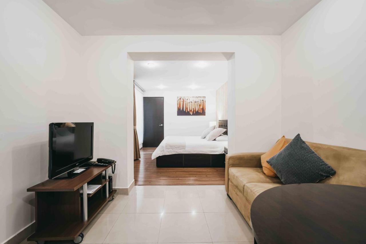Suites Ciceron Città del Messico Esterno foto